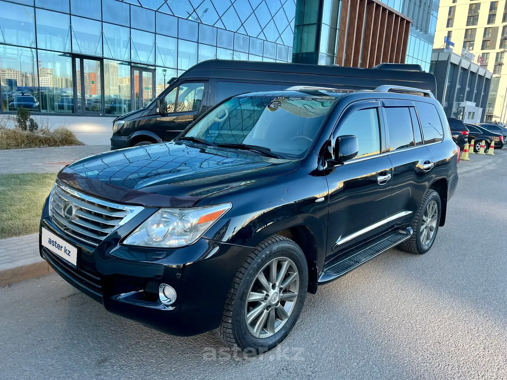 Lexus LX 2008