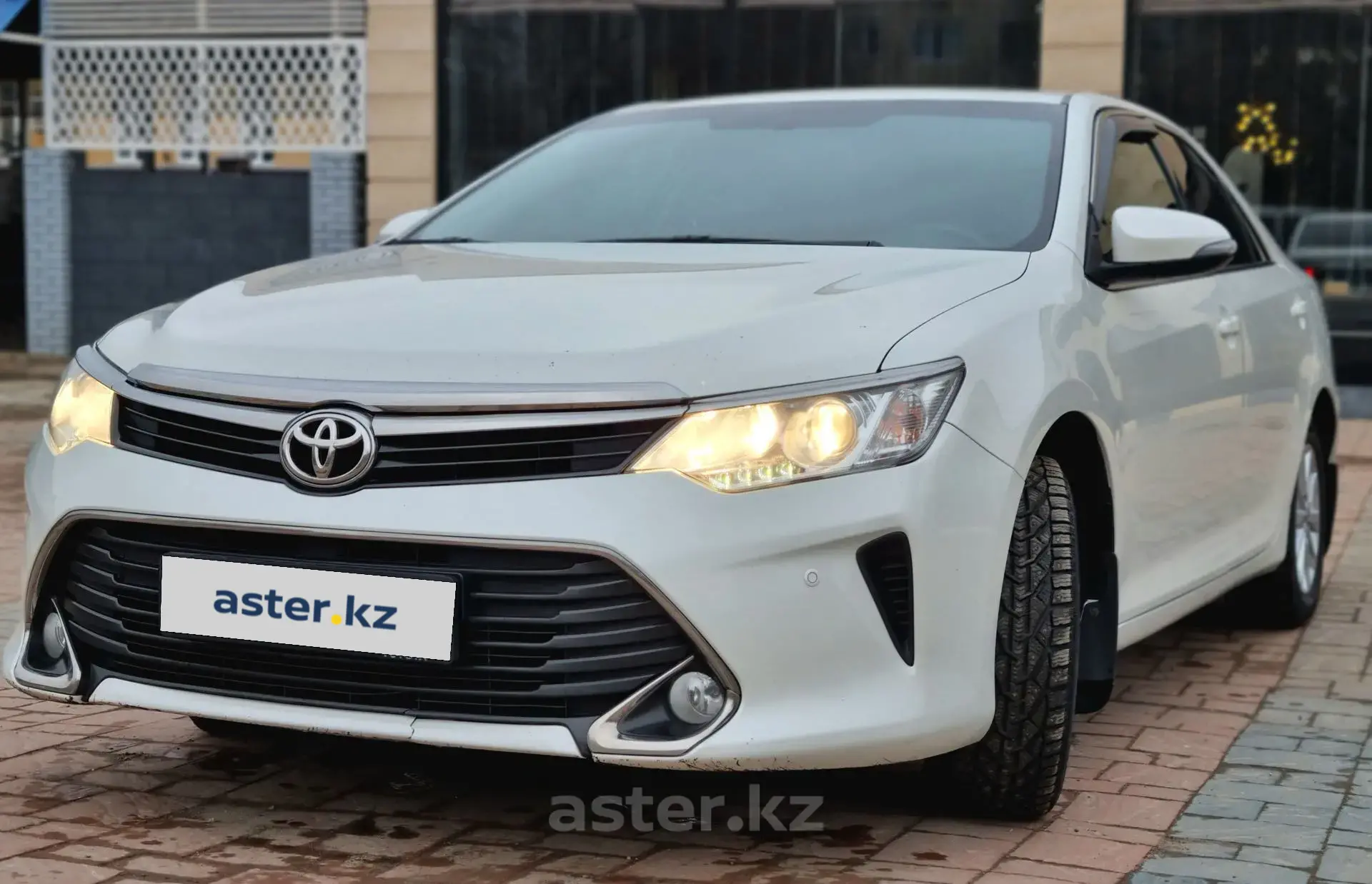 Toyota Camry 2016