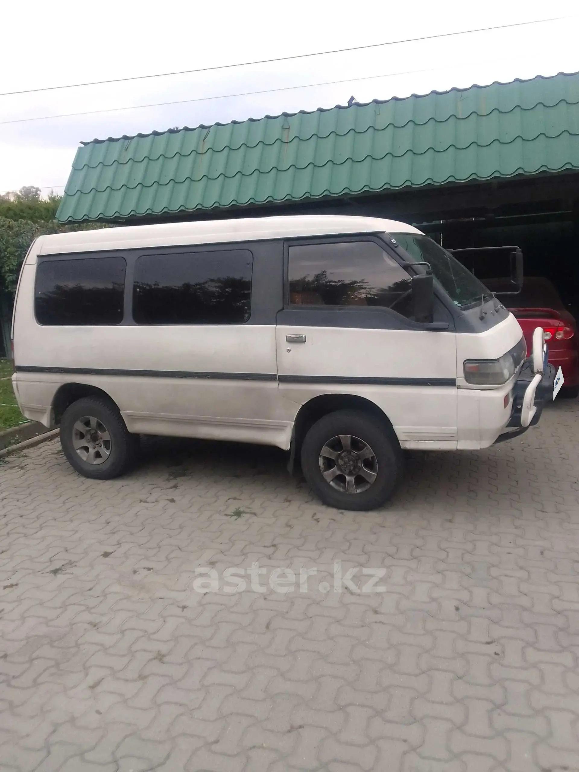 Mitsubishi Delica 1992