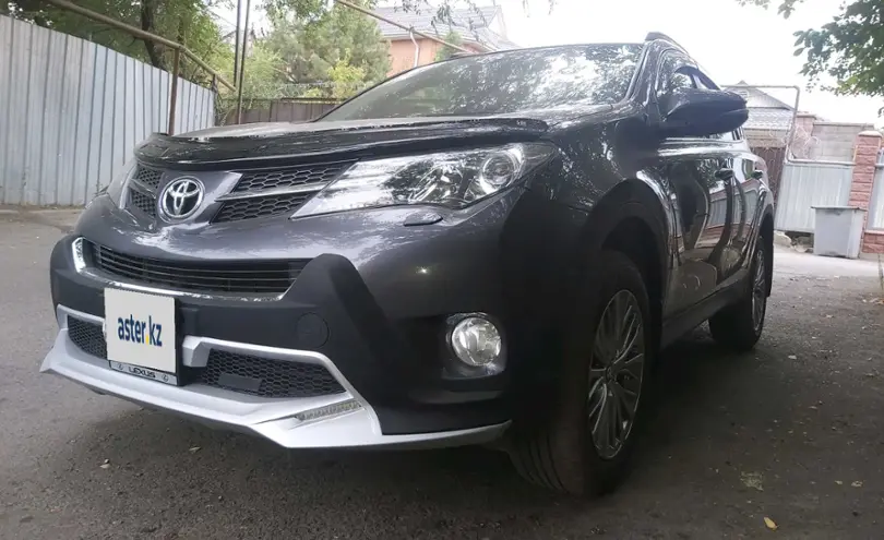 Toyota RAV4 2014 года за 12 250 000 тг. в Алматы
