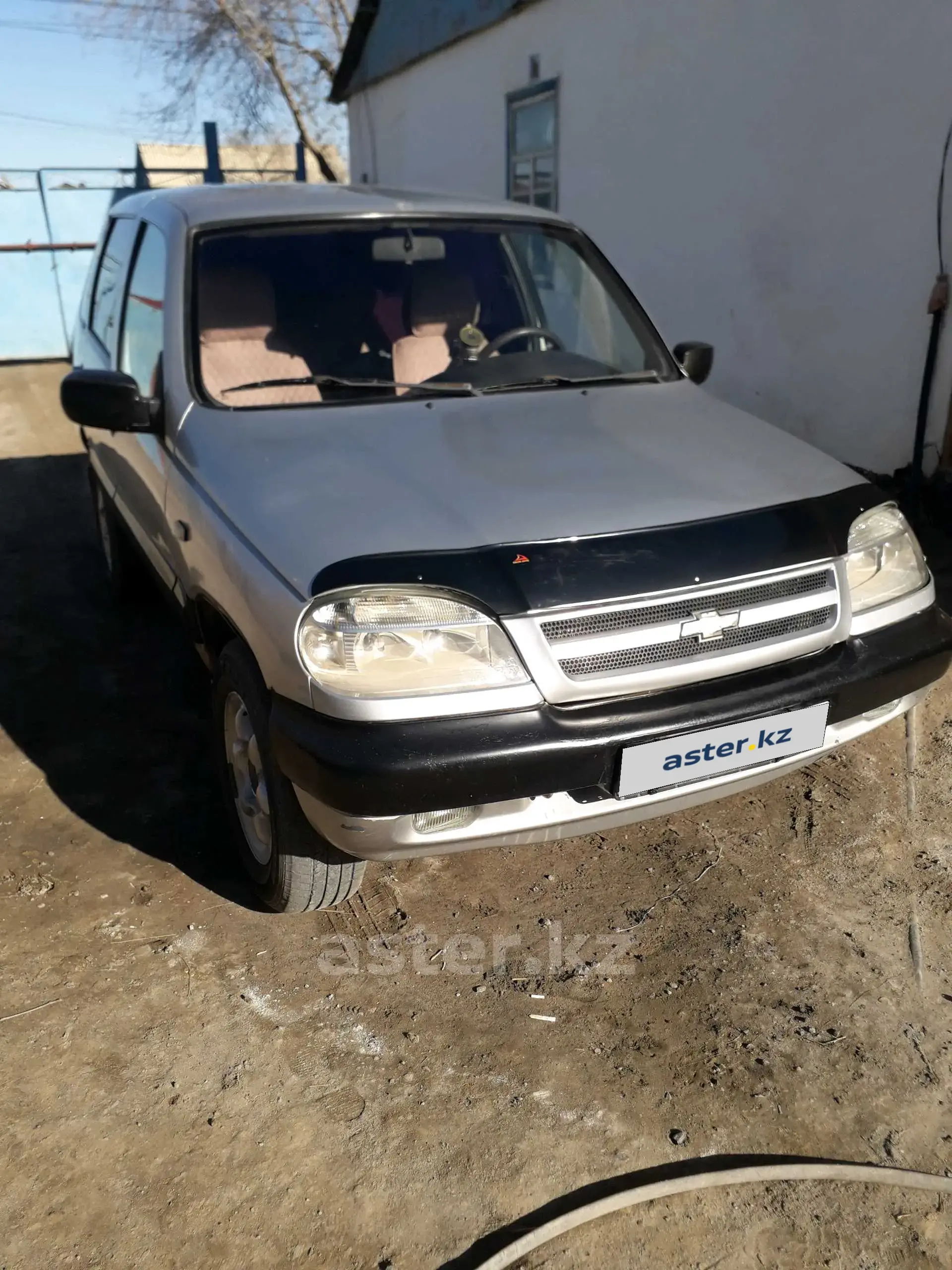 Chevrolet Niva 2003