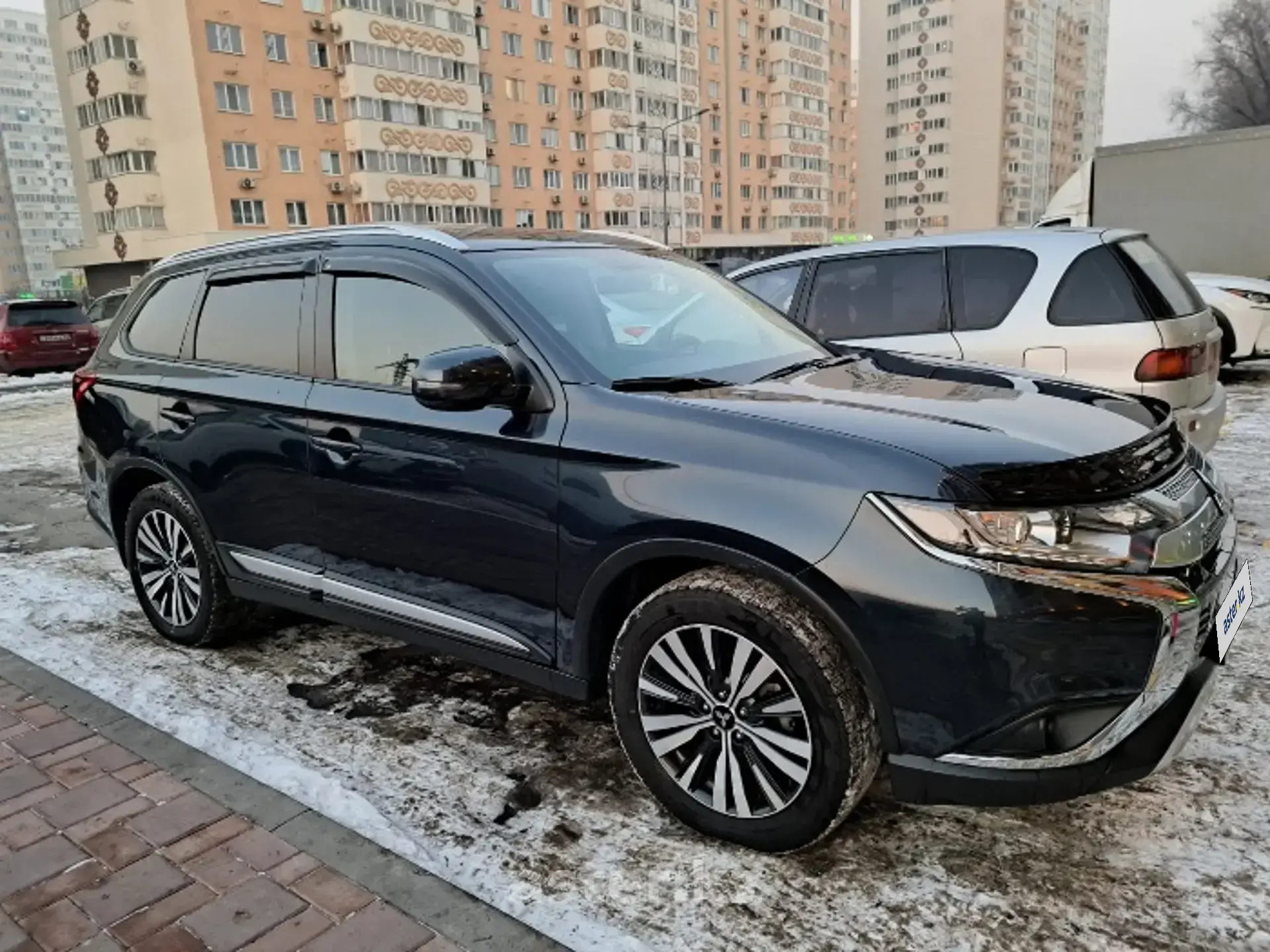 Mitsubishi Outlander 2020