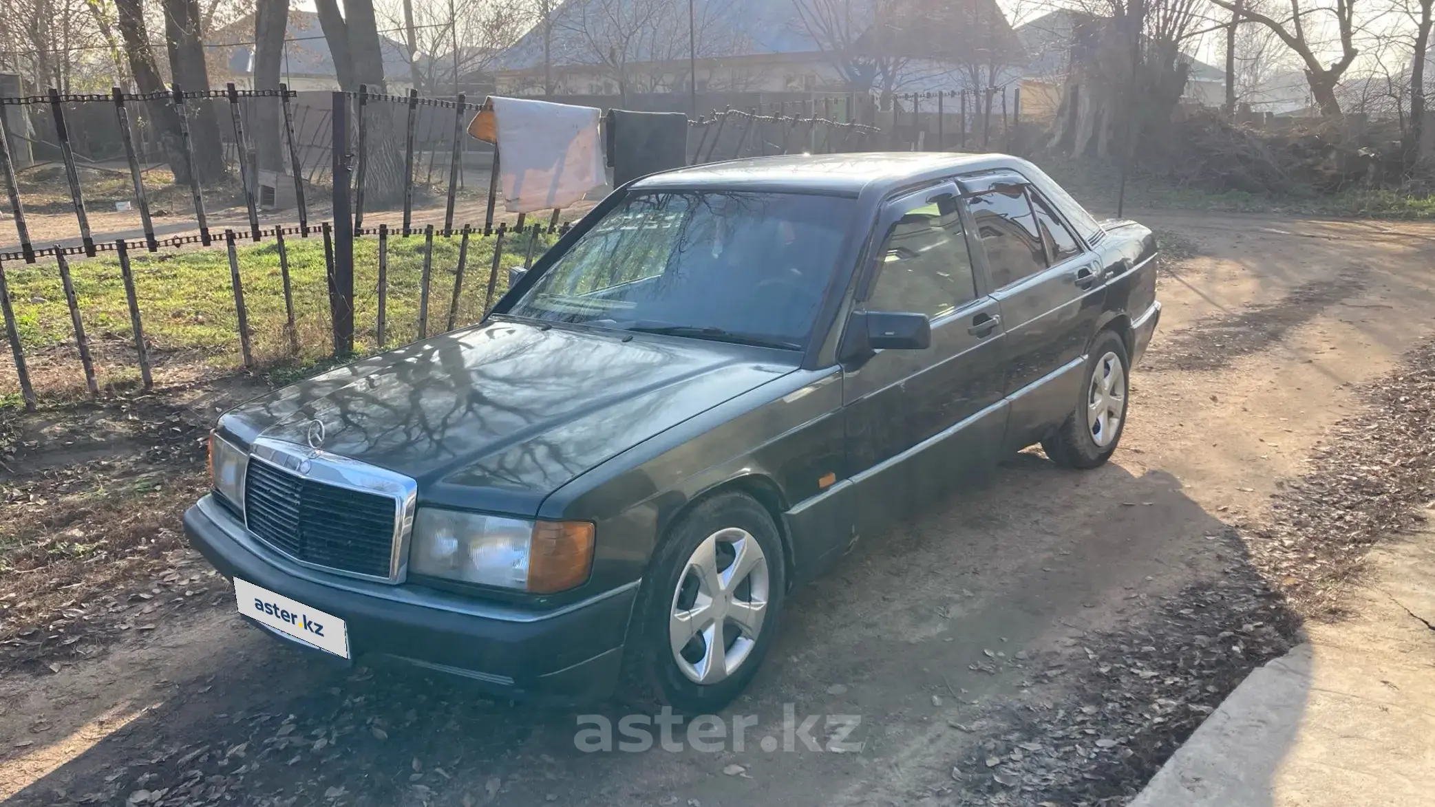 Mercedes-Benz 190 (W201) 1990