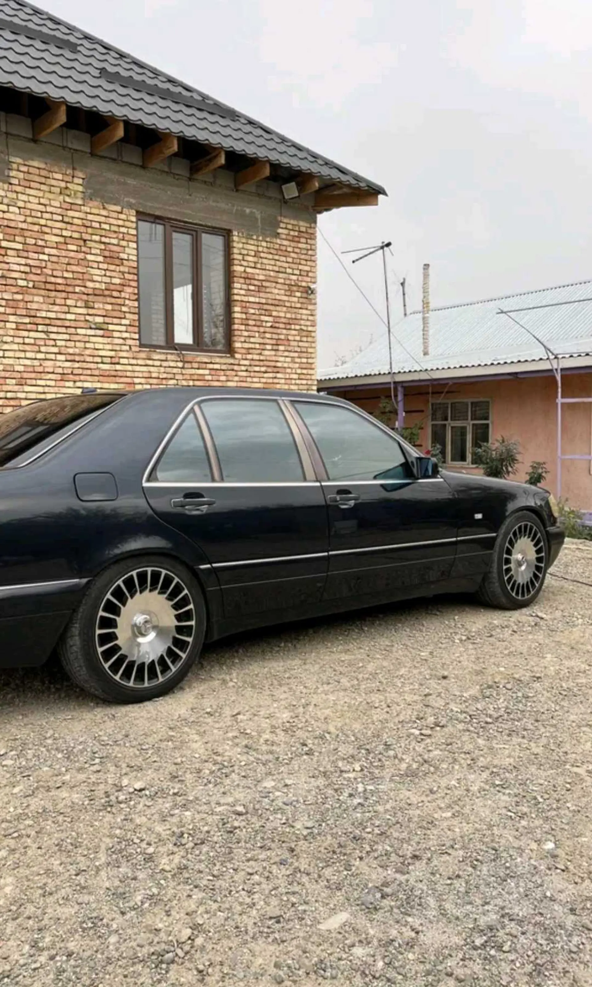 Mercedes-Benz S-Класс 1995