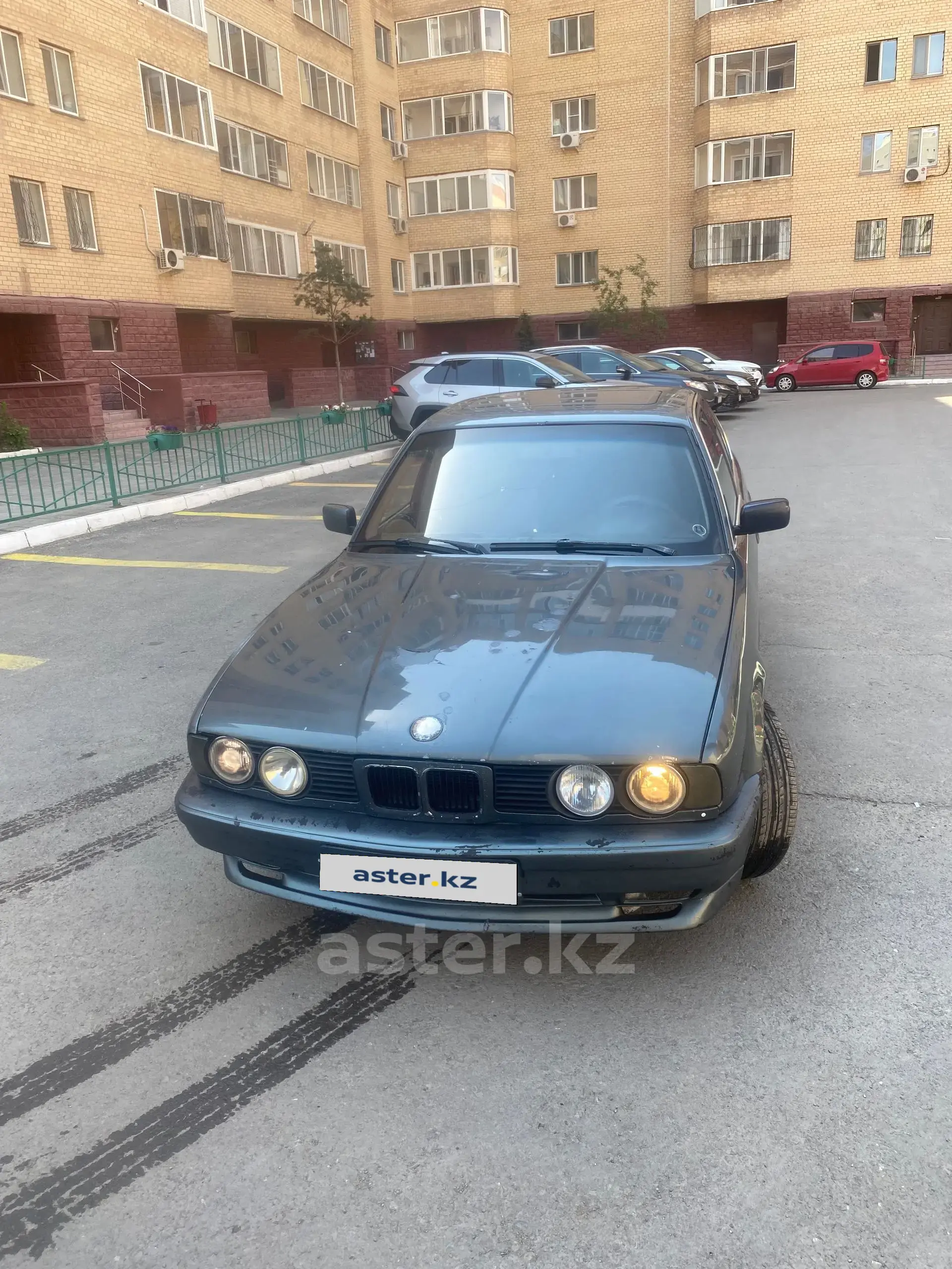 BMW 5 серии 1990