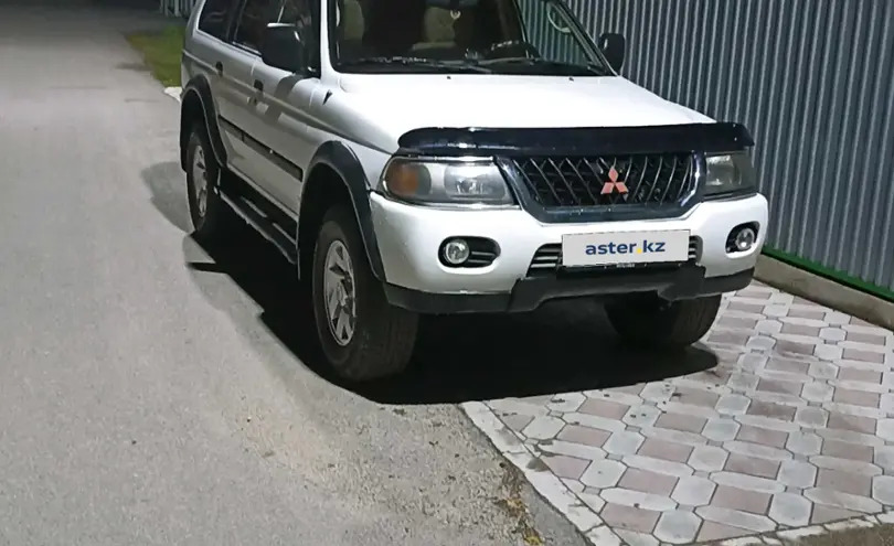 Mitsubishi Montero Sport 2000 года за 3 800 000 тг. в Алматы