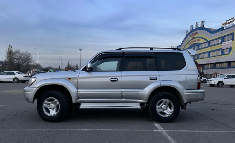 Toyota Land Cruiser Prado 2000 года за 9 800 000 тг. в Алматы