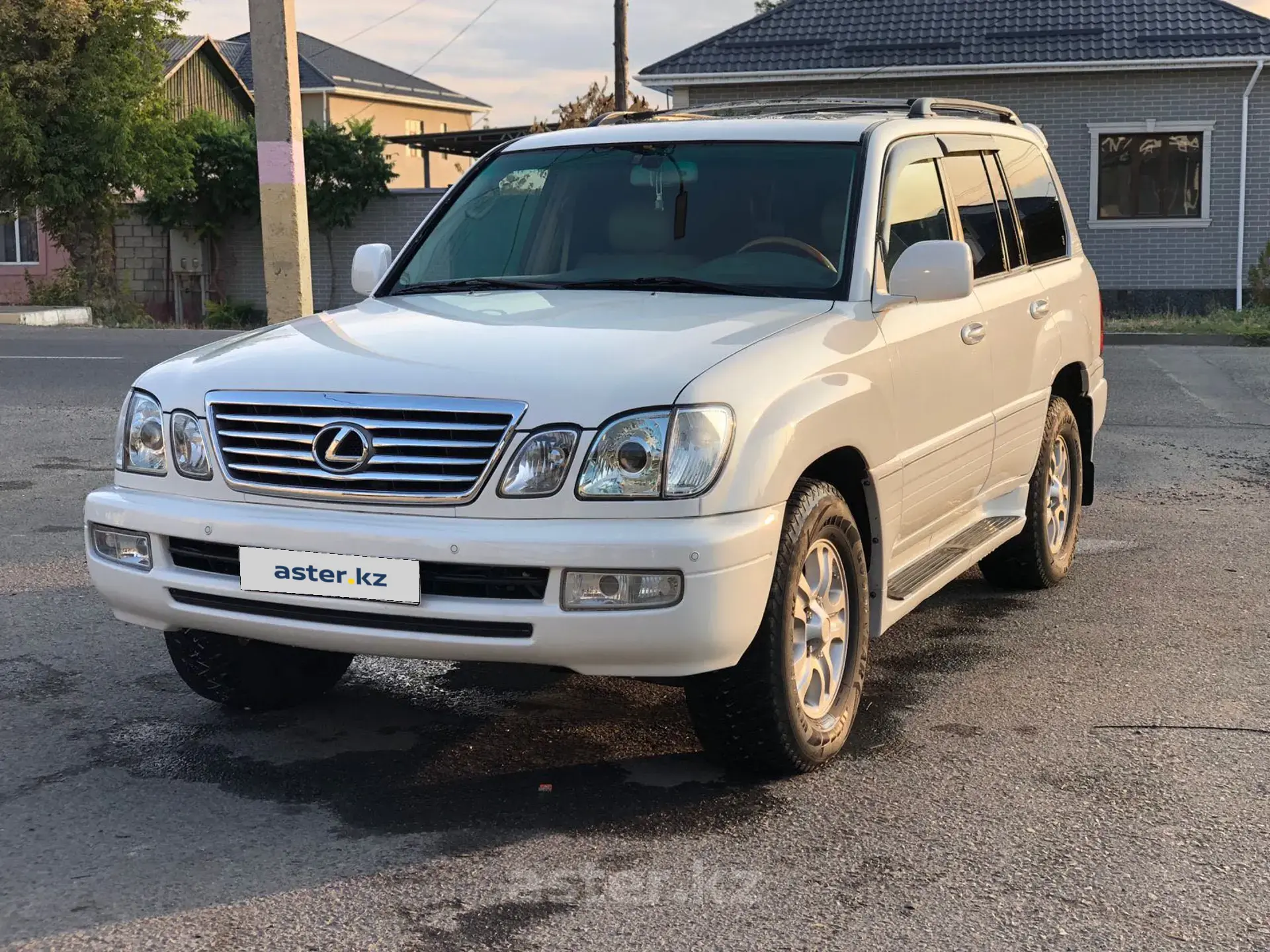 Lexus LX 2007