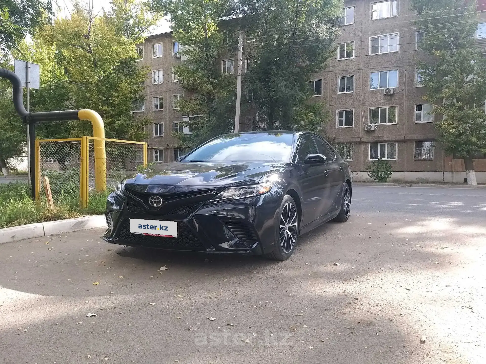 Toyota Camry 2019