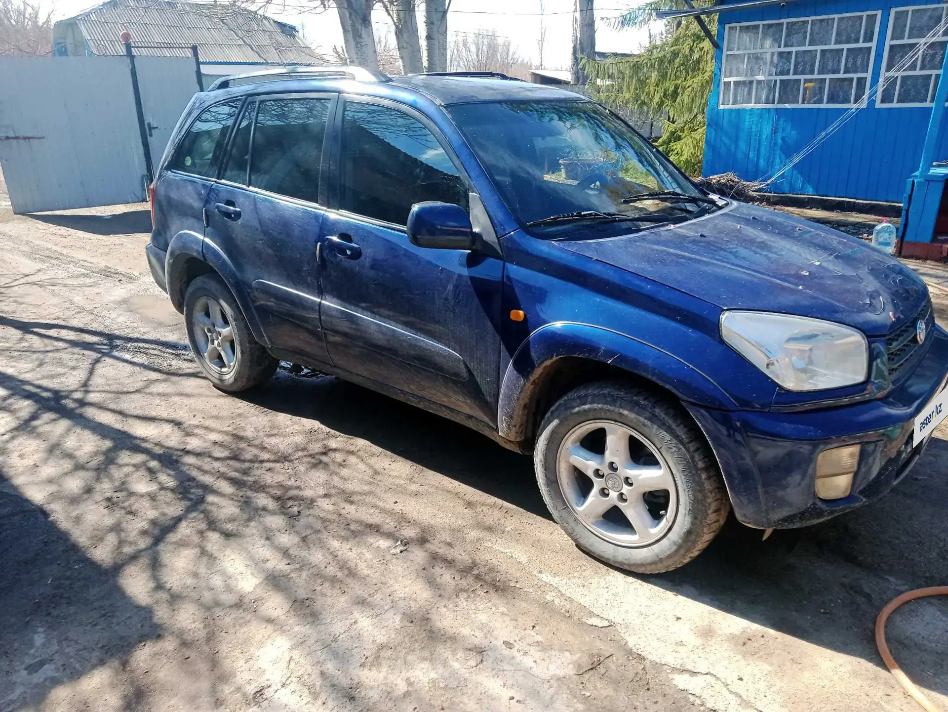 Toyota RAV4 2001