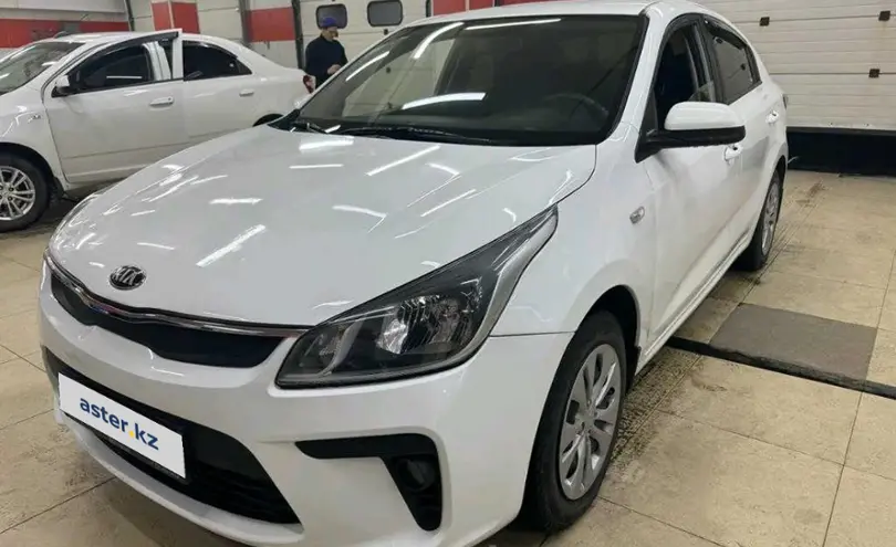 Kia Rio 2019 года за 7 000 000 тг. в Алматы