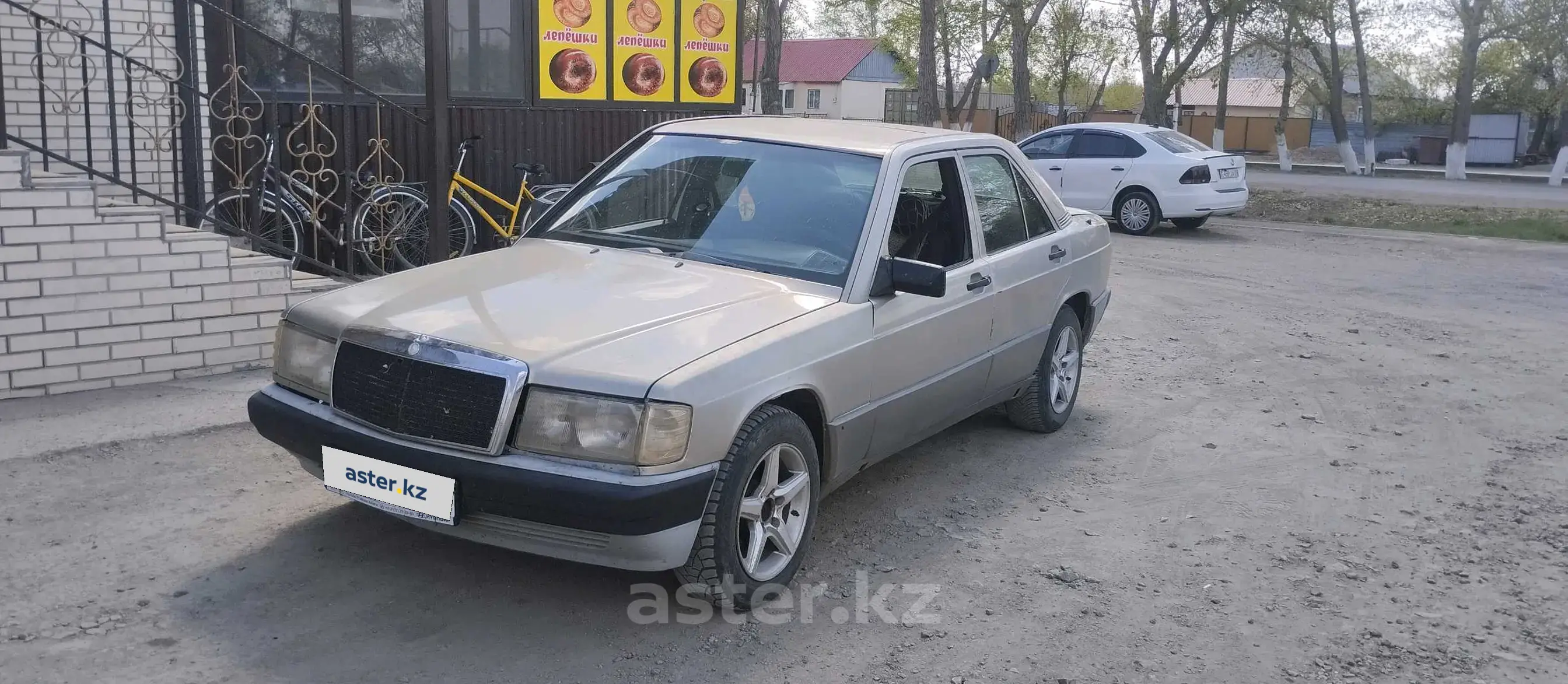 Mercedes-Benz 190 (W201) 1990