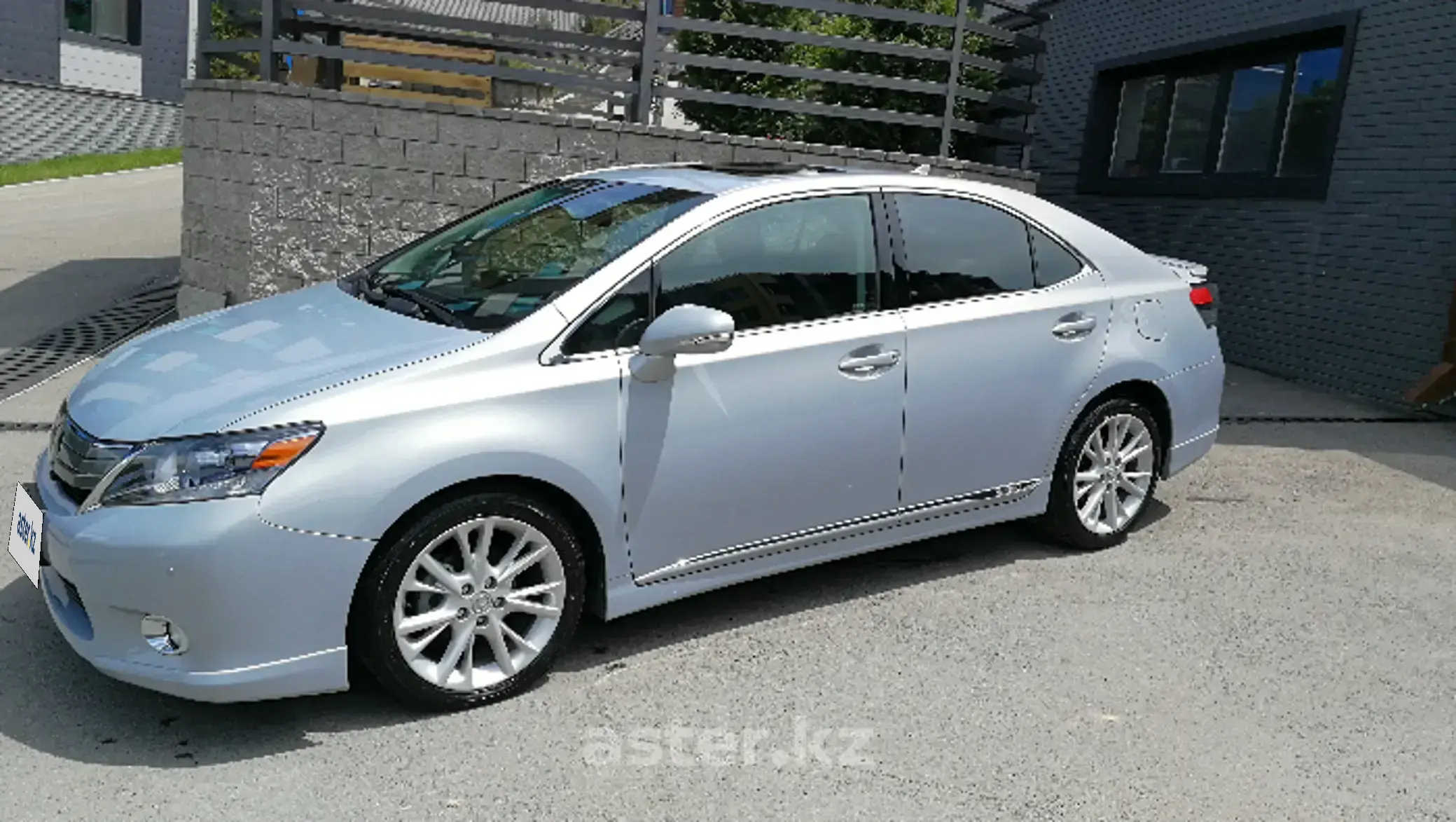 Lexus HS 2009