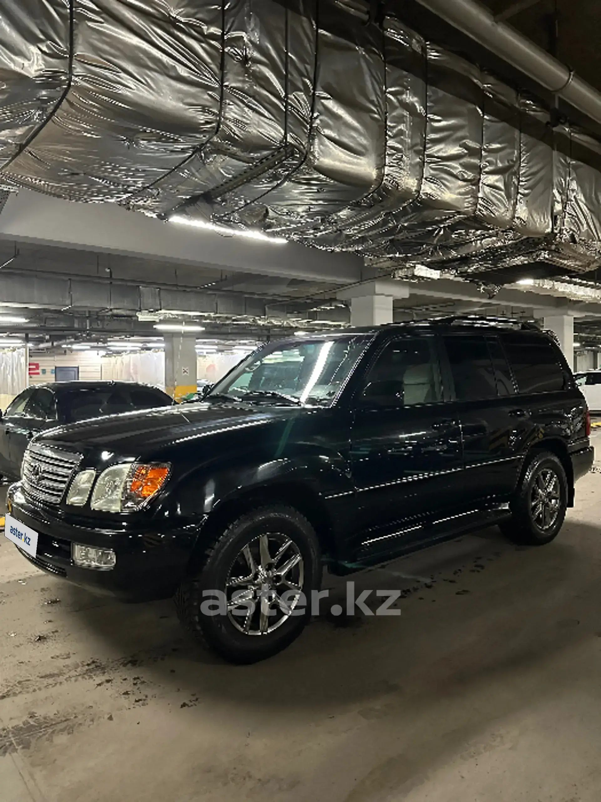 Lexus LX 2004