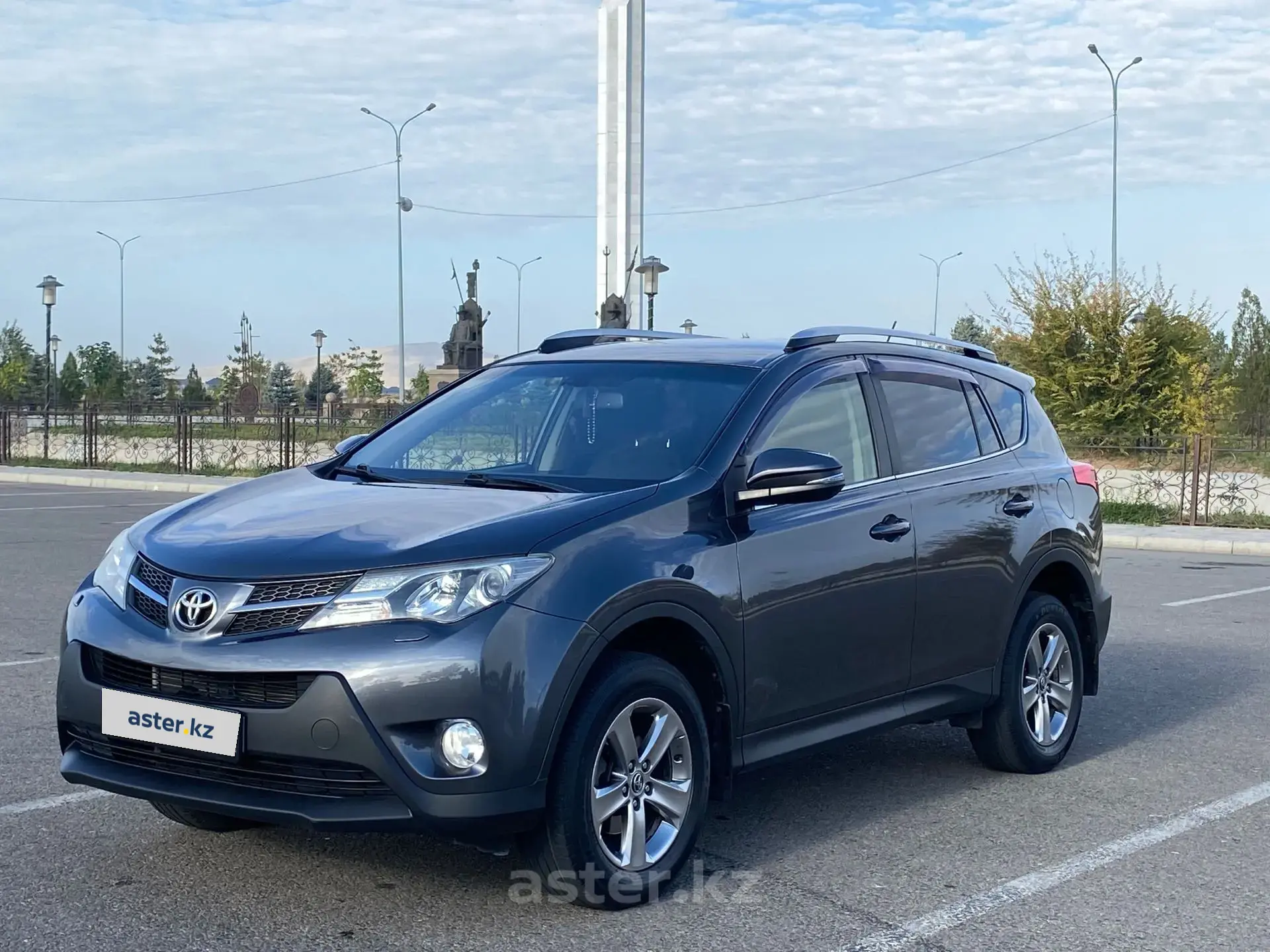 Toyota RAV4 2015