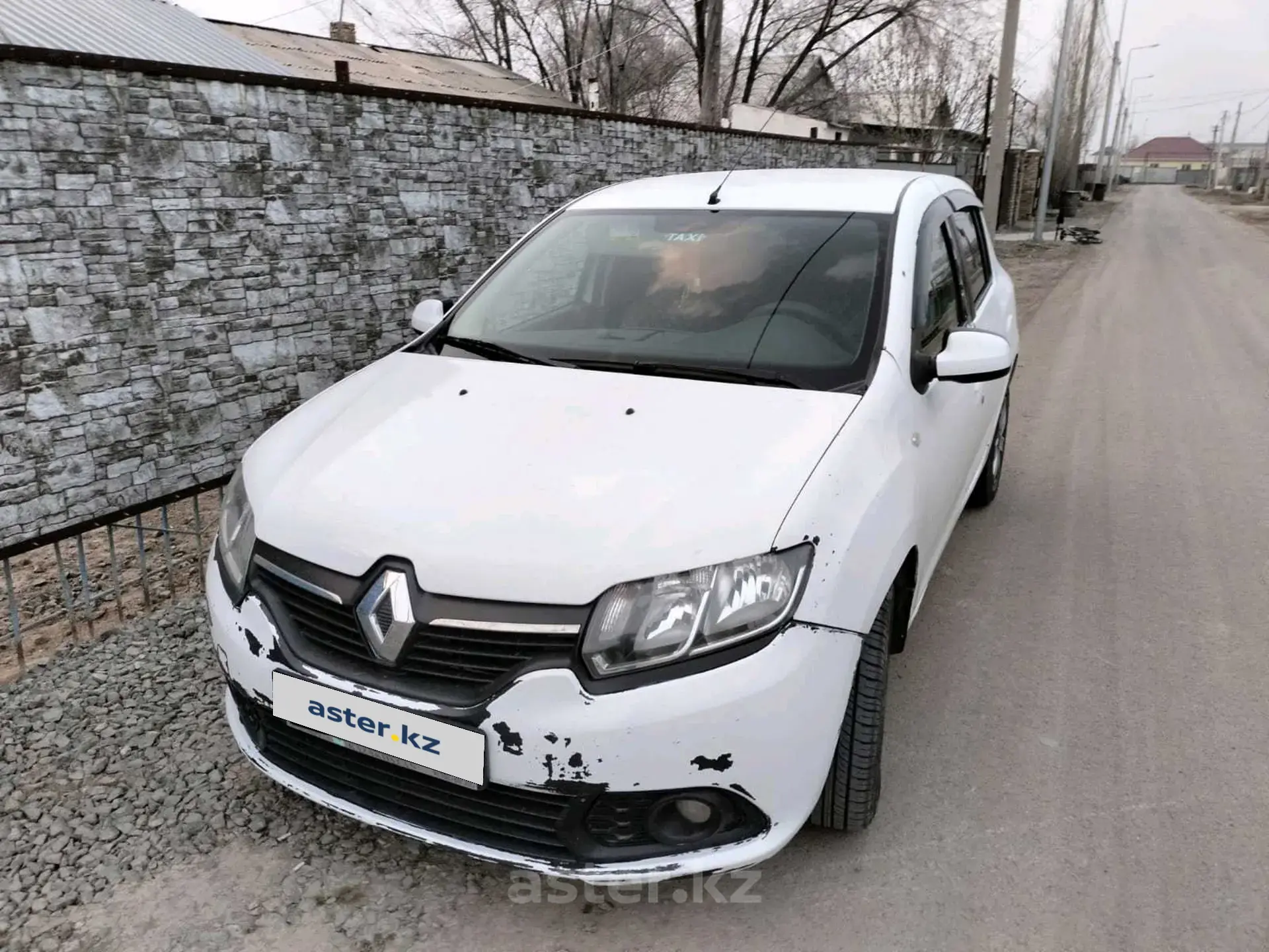 Renault Sandero 2014