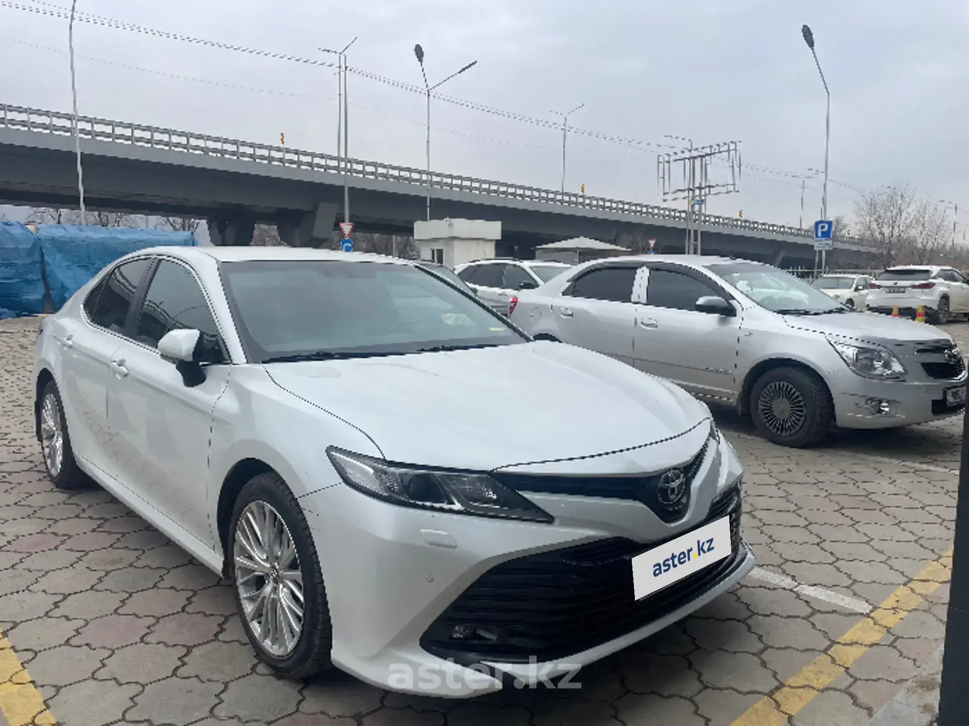 Toyota Camry 2019