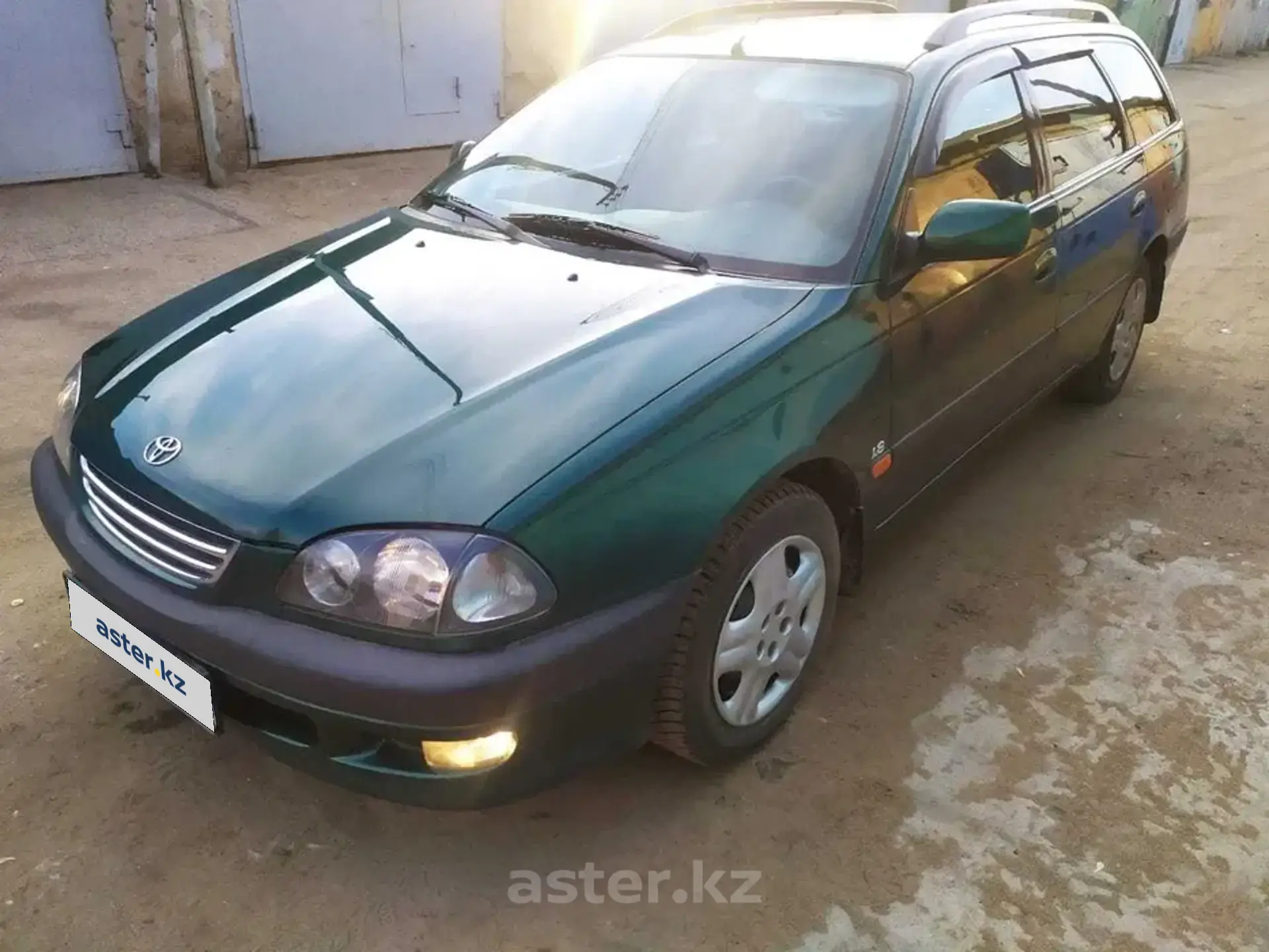 Toyota Avensis 1998