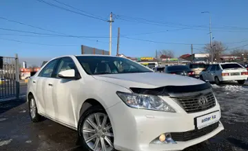 Toyota Camry 2014 года за 11 790 000 тг. в Шымкент фото 2