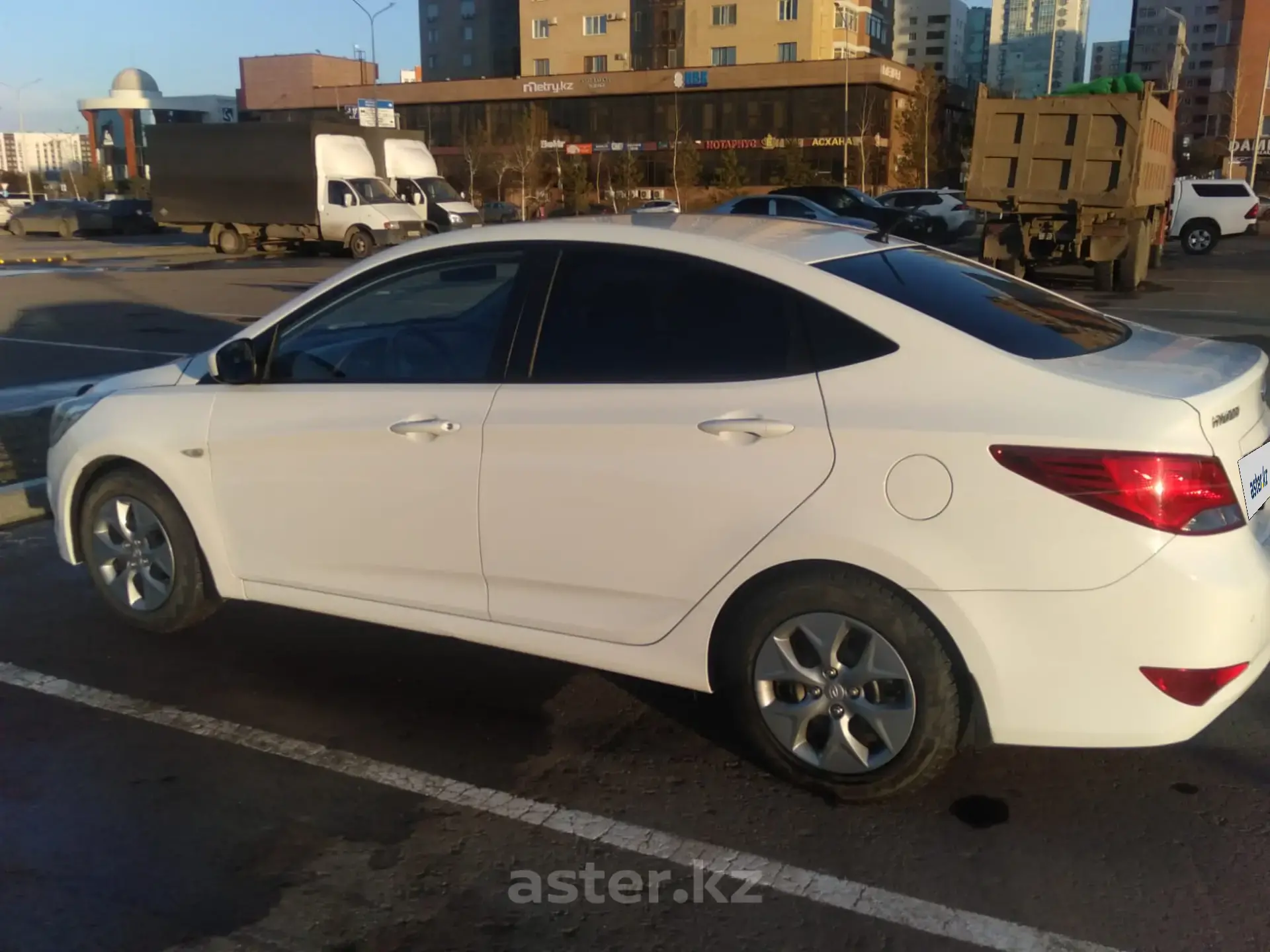 Hyundai Accent 2015