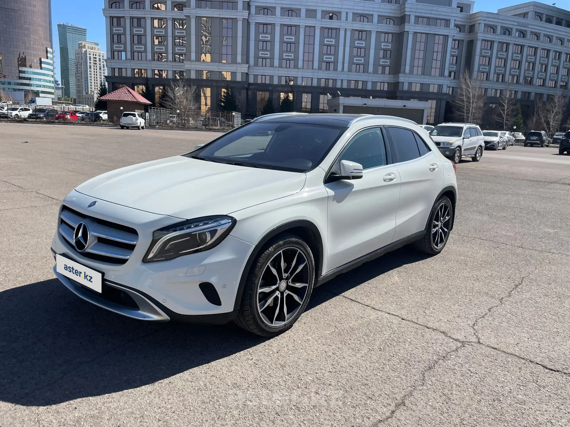 Mercedes-Benz GLA 2015