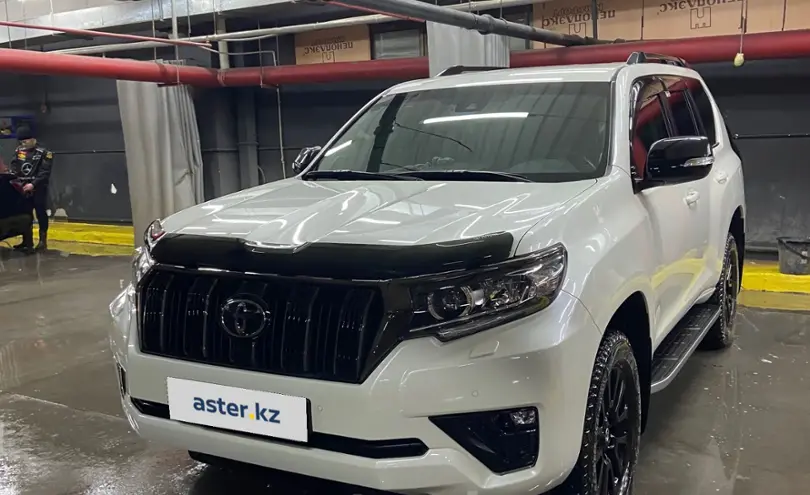 Toyota Land Cruiser Prado 2021 года за 35 500 000 тг. в Астана фото 1