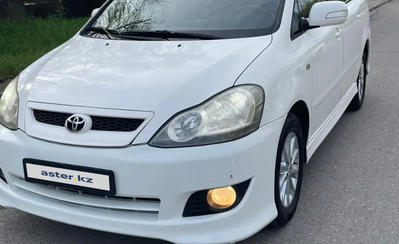 Toyota Ipsum 2004 года за 7 500 000 тг. в Шымкент