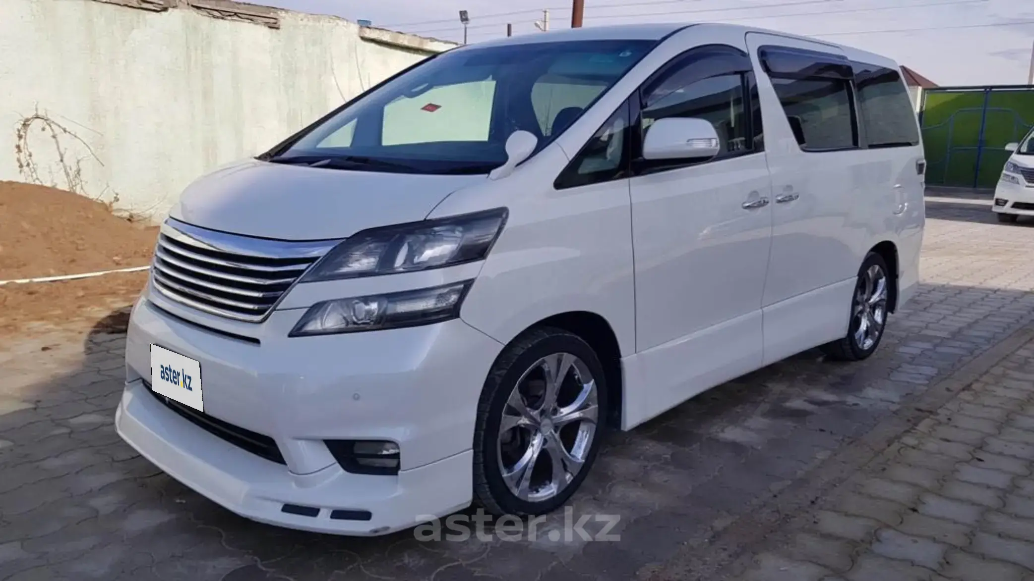 Toyota Vellfire 2008