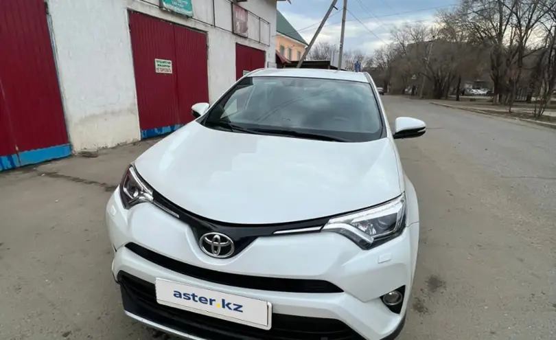 Toyota RAV4 2016 года за 11 500 000 тг. в Западно-Казахстанская область