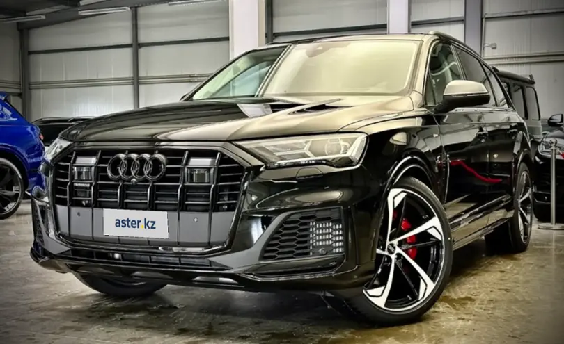 Audi Q7 2023 года за 56 200 000 тг. в Алматы