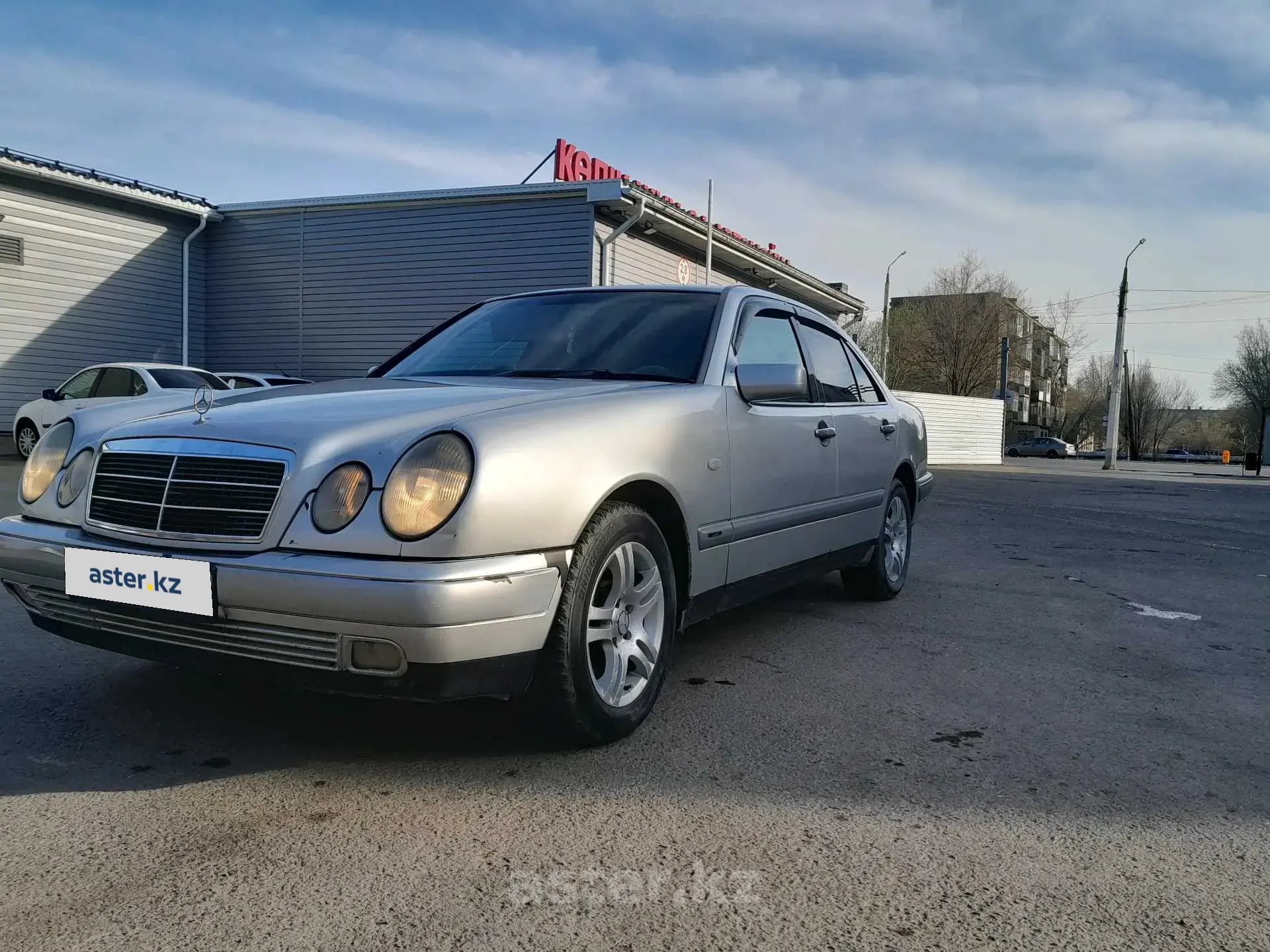 Mercedes-Benz E-Класс 1996