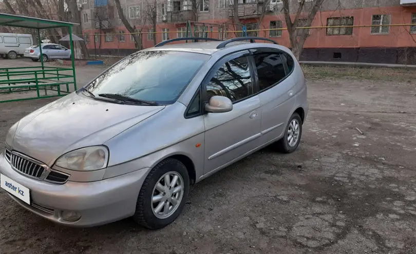 Daewoo Tacuma 2 0 at