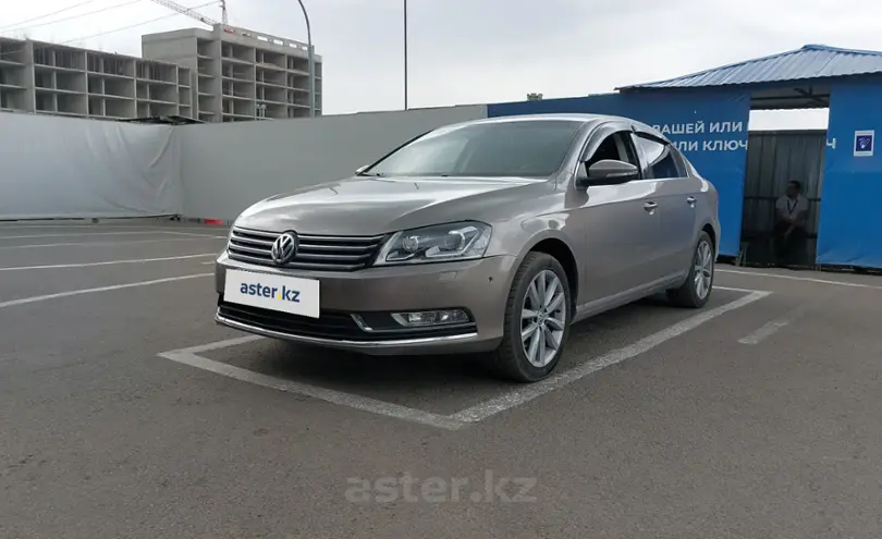 Volkswagen Passat 2011 года за 6 200 000 тг. в Тараз