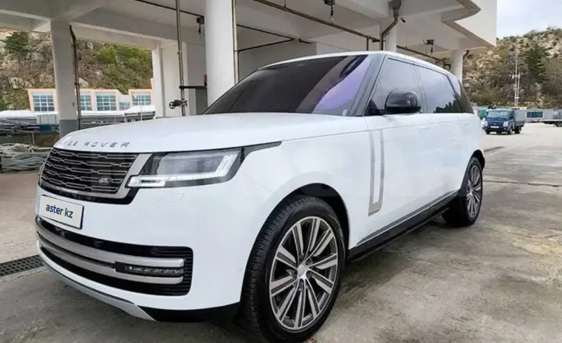Land Rover Range Rover 2023 года за 110 000 000 тг. в Алматинская область