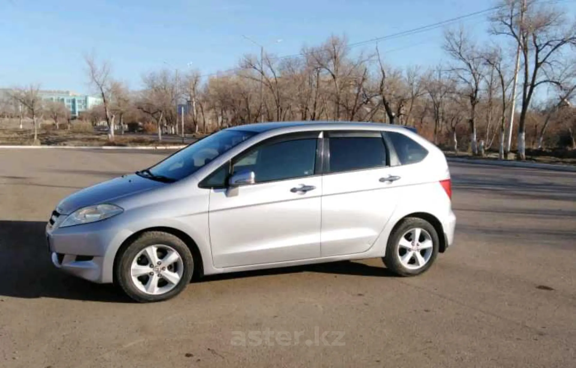 Купить Honda Edix 2004 года в Карагандинской области, цена 3500000 тенге.  Продажа Honda Edix в Карагандинской области - Aster.kz. №c847597