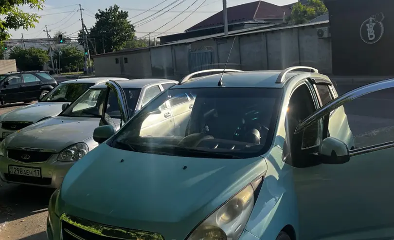 Chevrolet Spark 2010 года за 3 500 000 тг. в Шымкент