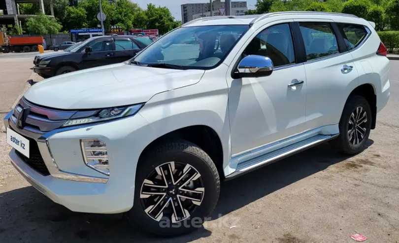 Mitsubishi Montero Sport 2023 года за 22 900 000 тг. в Астана