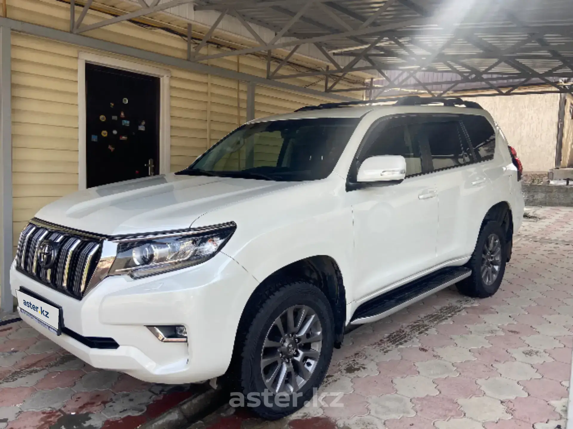 Toyota Land Cruiser Prado 2017