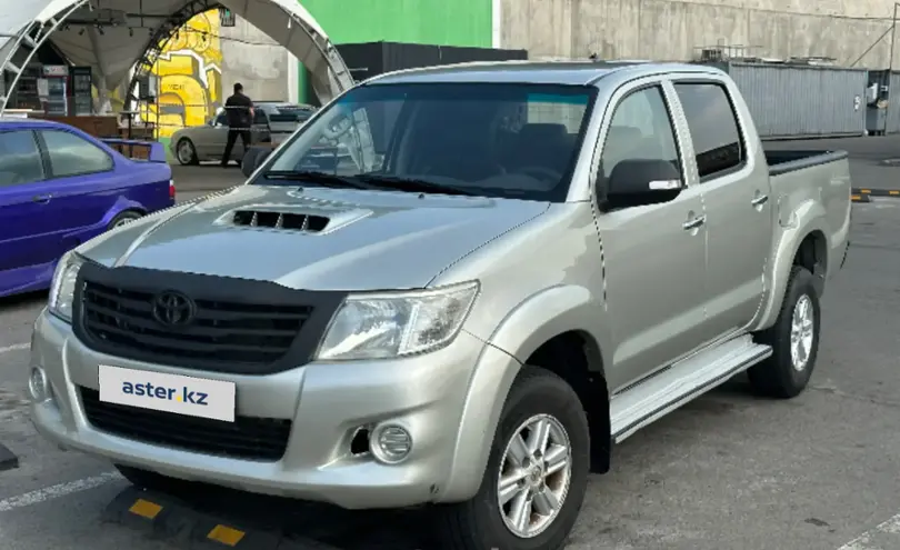 Toyota Hilux 2013 года за 8 500 000 тг. в Алматы