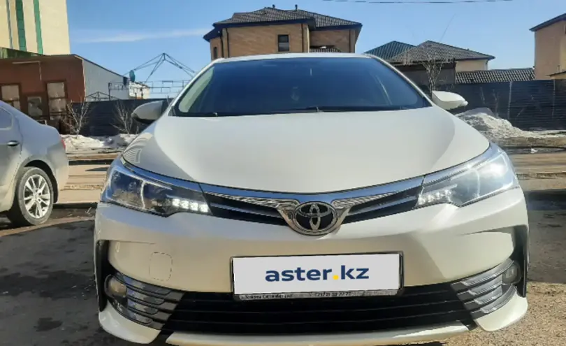 Toyota Corolla 2016 года за 8 000 000 тг. в Астана