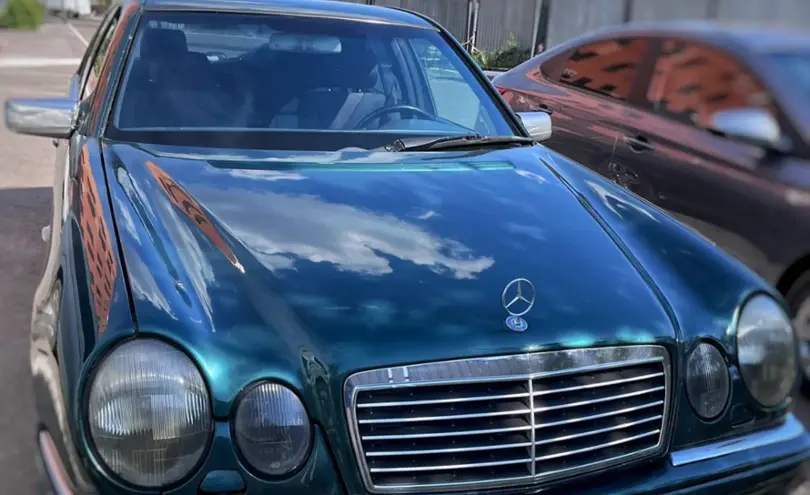 Mercedes-Benz E-Класс 1997 года за 3 600 000 тг. в Астана