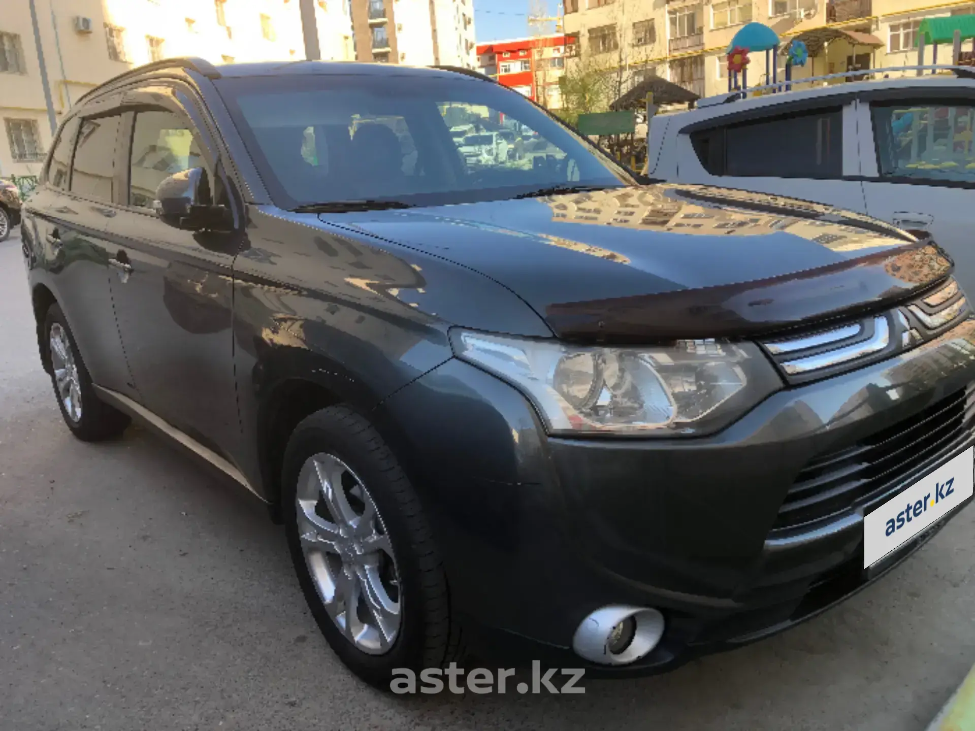 Mitsubishi Outlander 2013