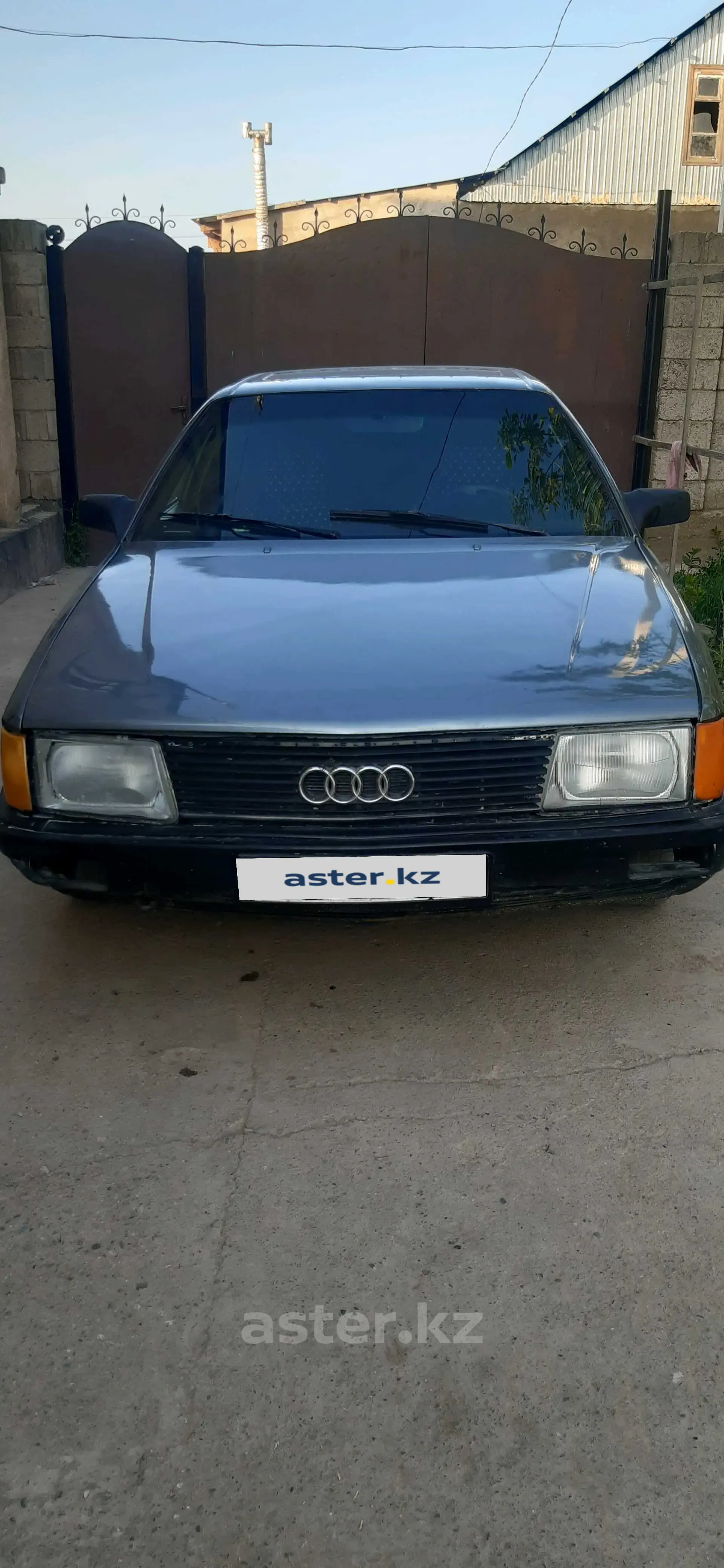 Audi 100 1990