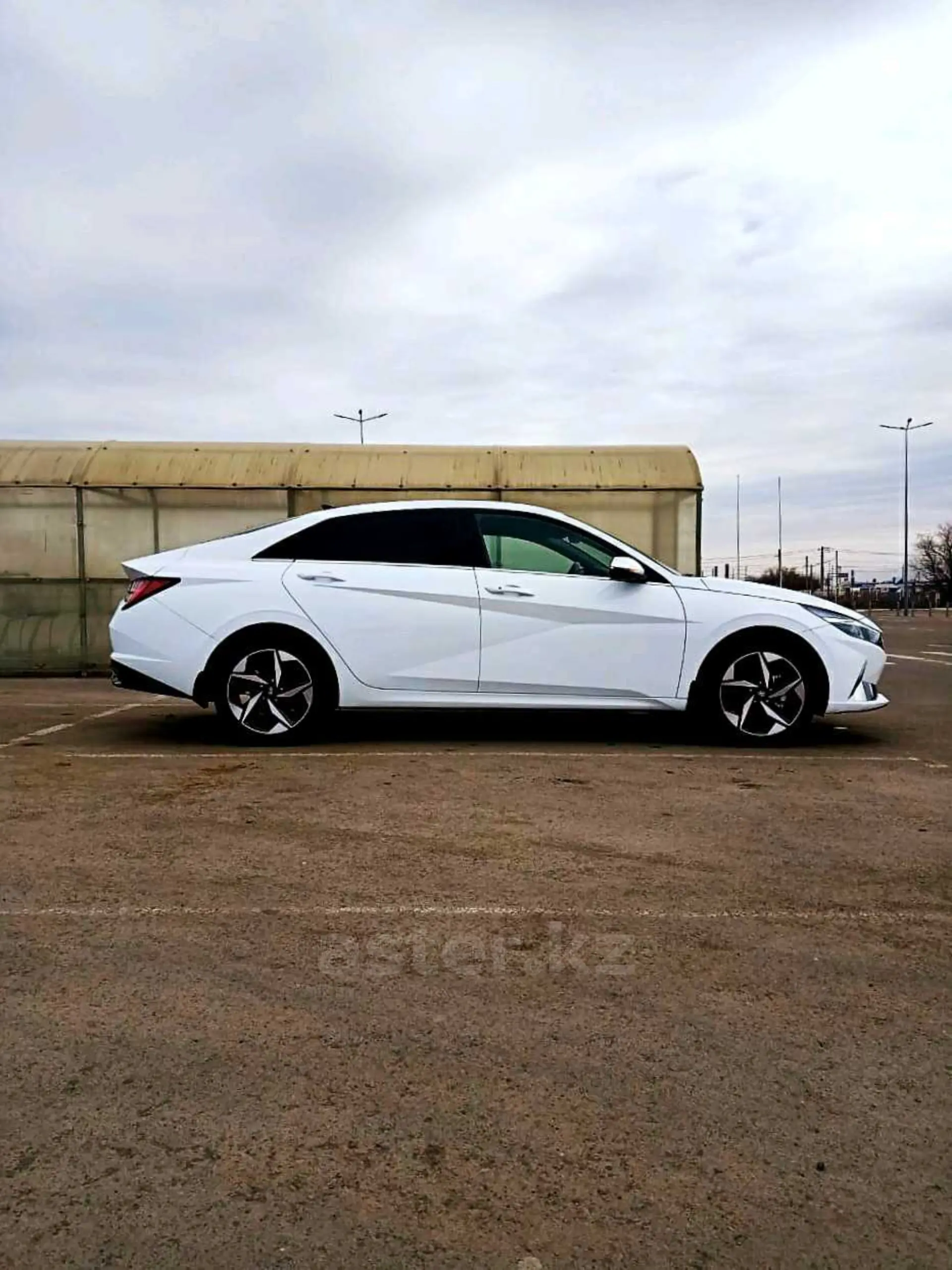 Hyundai Elantra 2021