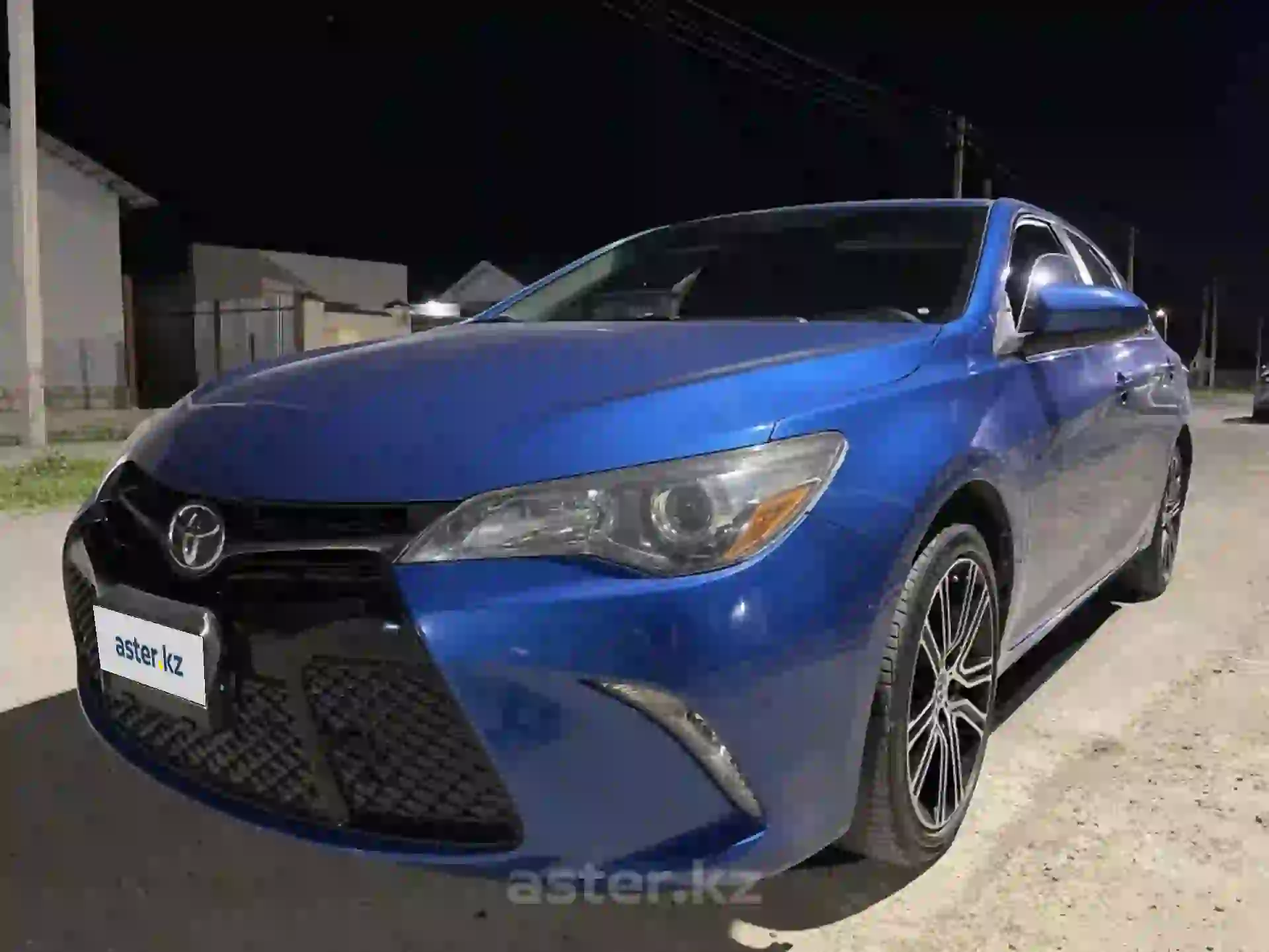 Toyota Camry 2015