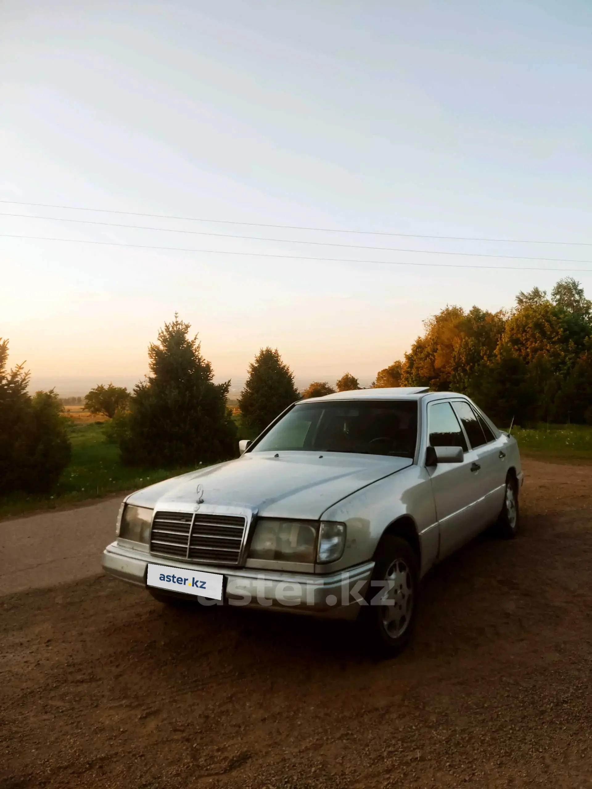 Mercedes-Benz E-Класс 1992