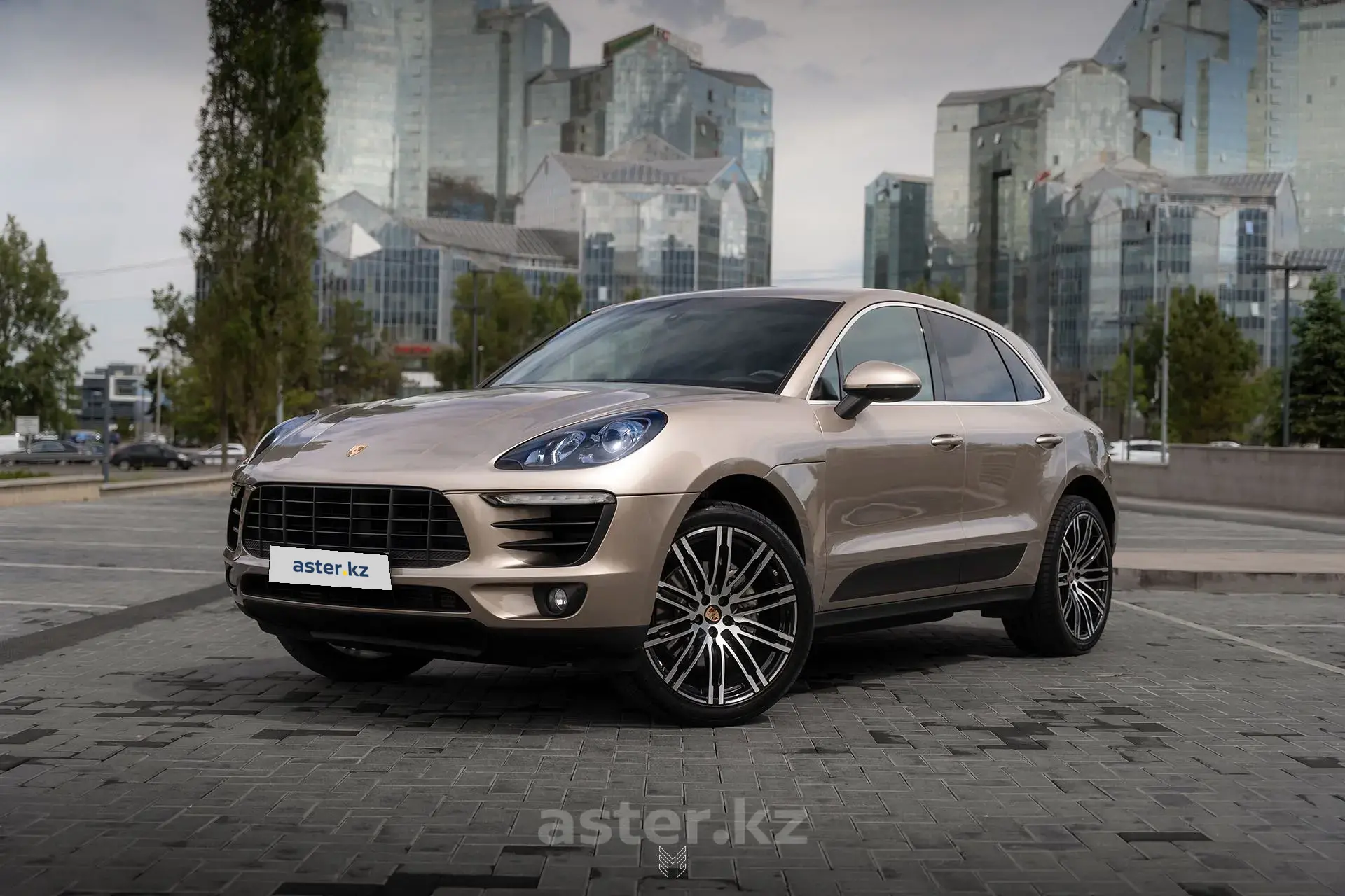 Porsche Macan 2014