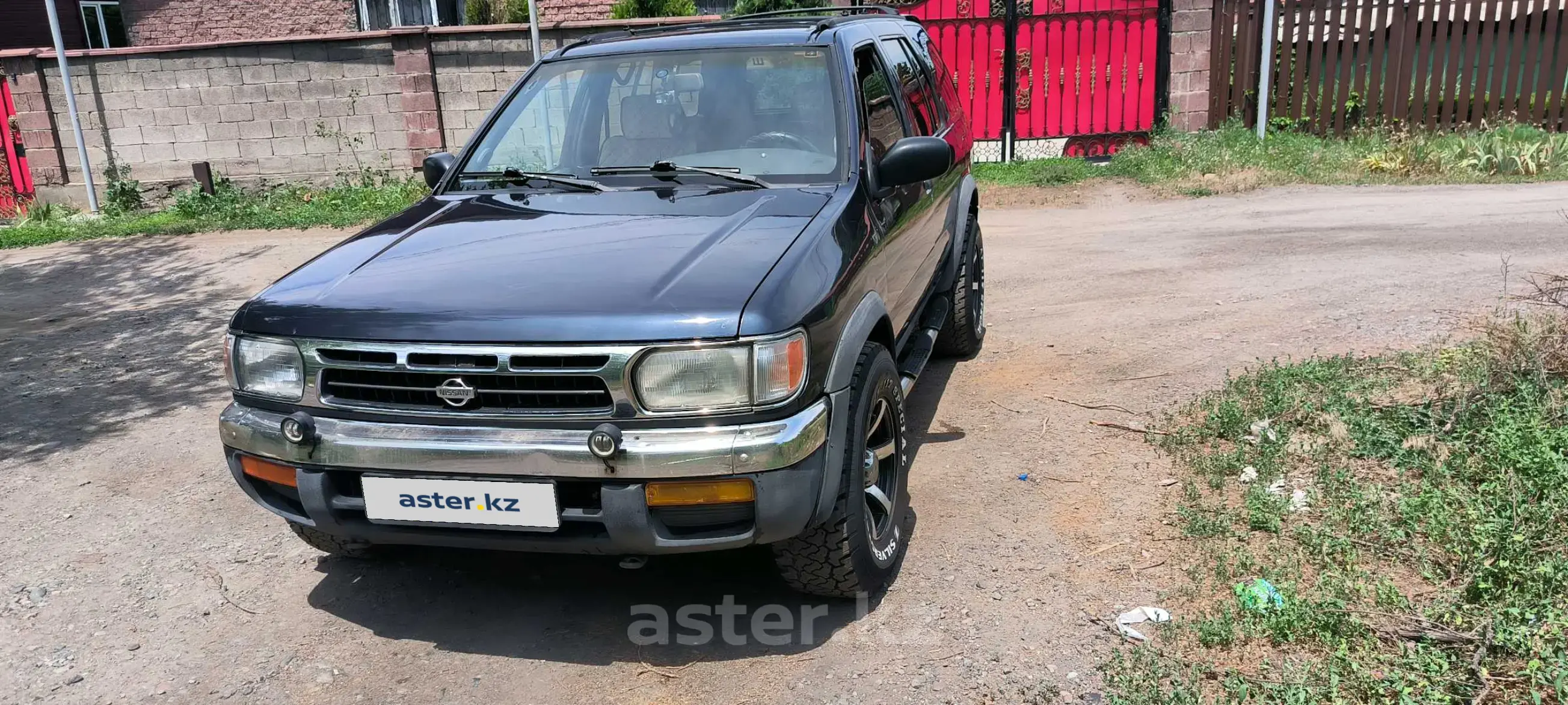 Nissan Pathfinder 1998