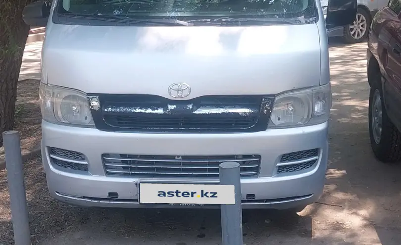 Toyota HiAce 2005 года за 2 800 000 тг. в Алматы