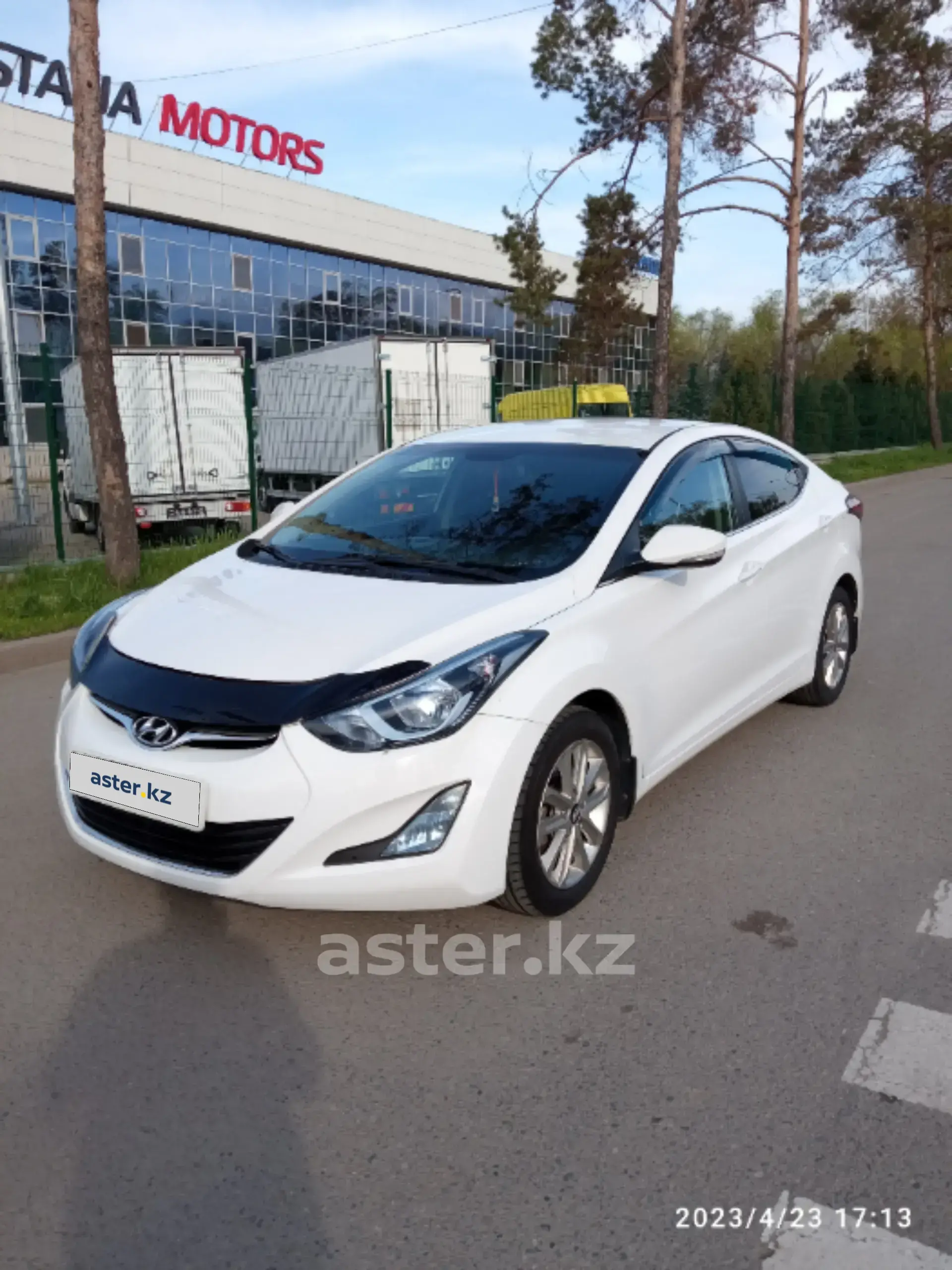 Hyundai Elantra 2015